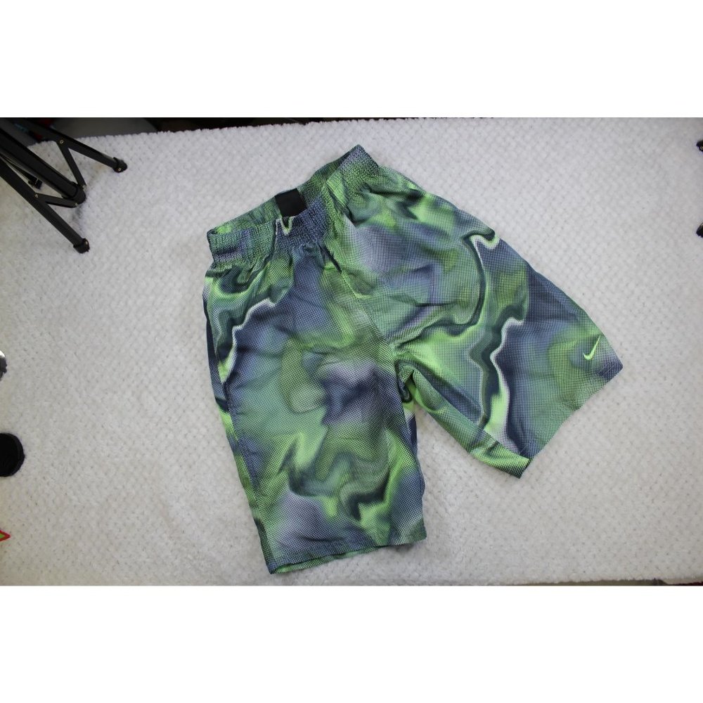 Nike / Boys Swim Trunks / (Size L) / Green and Gray with inside pocket.